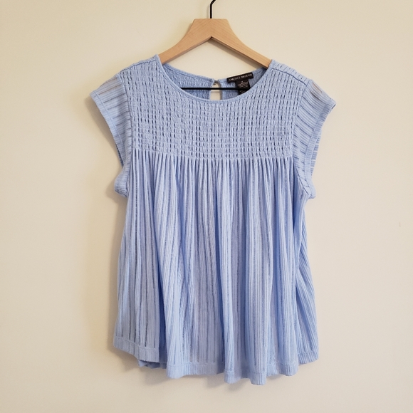 Chelsea & Theodore Tops - Chelsea & Theodore Short Sleeve 2 Piece Blouse